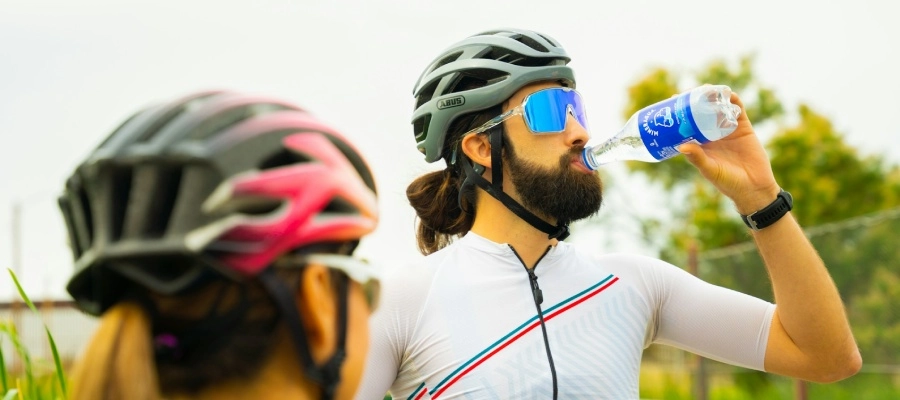 Imagem do post Eletrólitos: como repor e garantir saúde e energia diariamente?