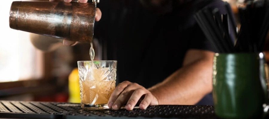 Imagem do post Saiba como fazer drinks em casa: 5 receitas práticas e deliciosas